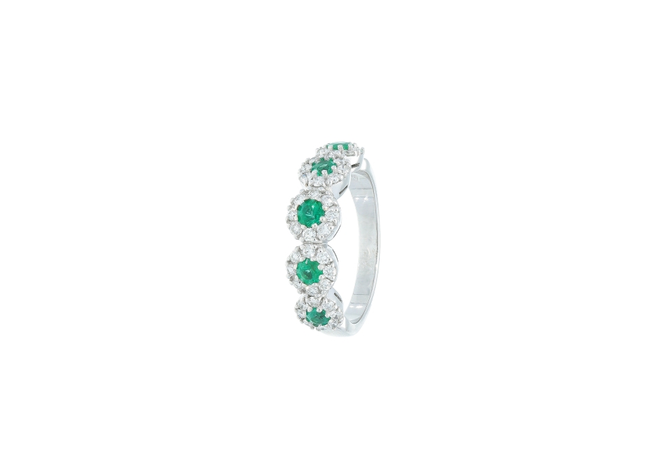 Five stones emeralds ring in 18kt white gold with diamonds