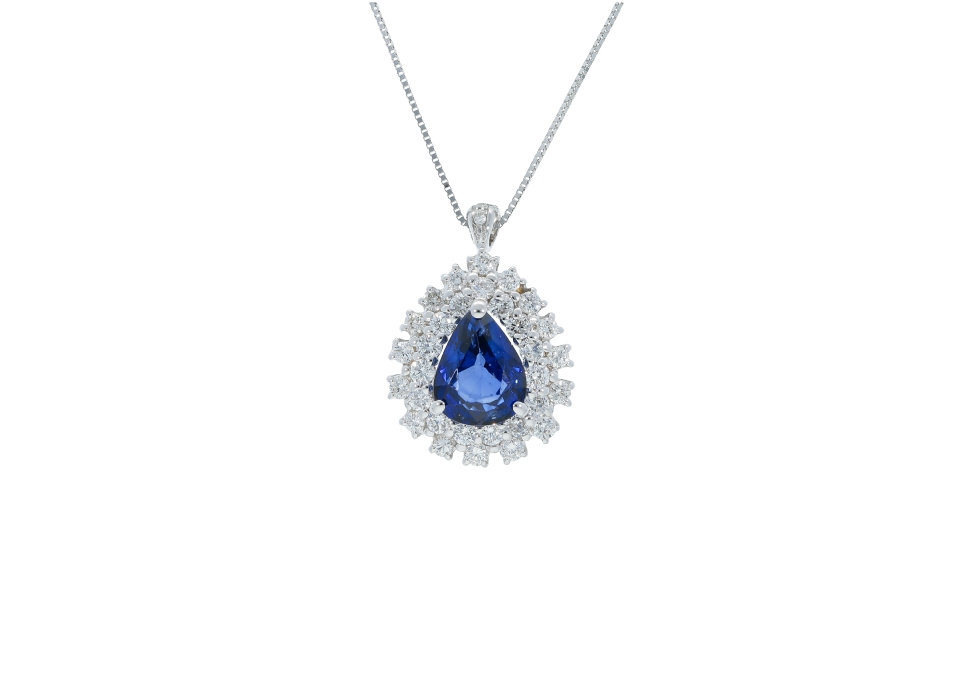 Sapphire and diamonds pendant in 18kt white gold with chain