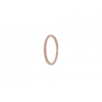 simple minimal 18kt gold band ring