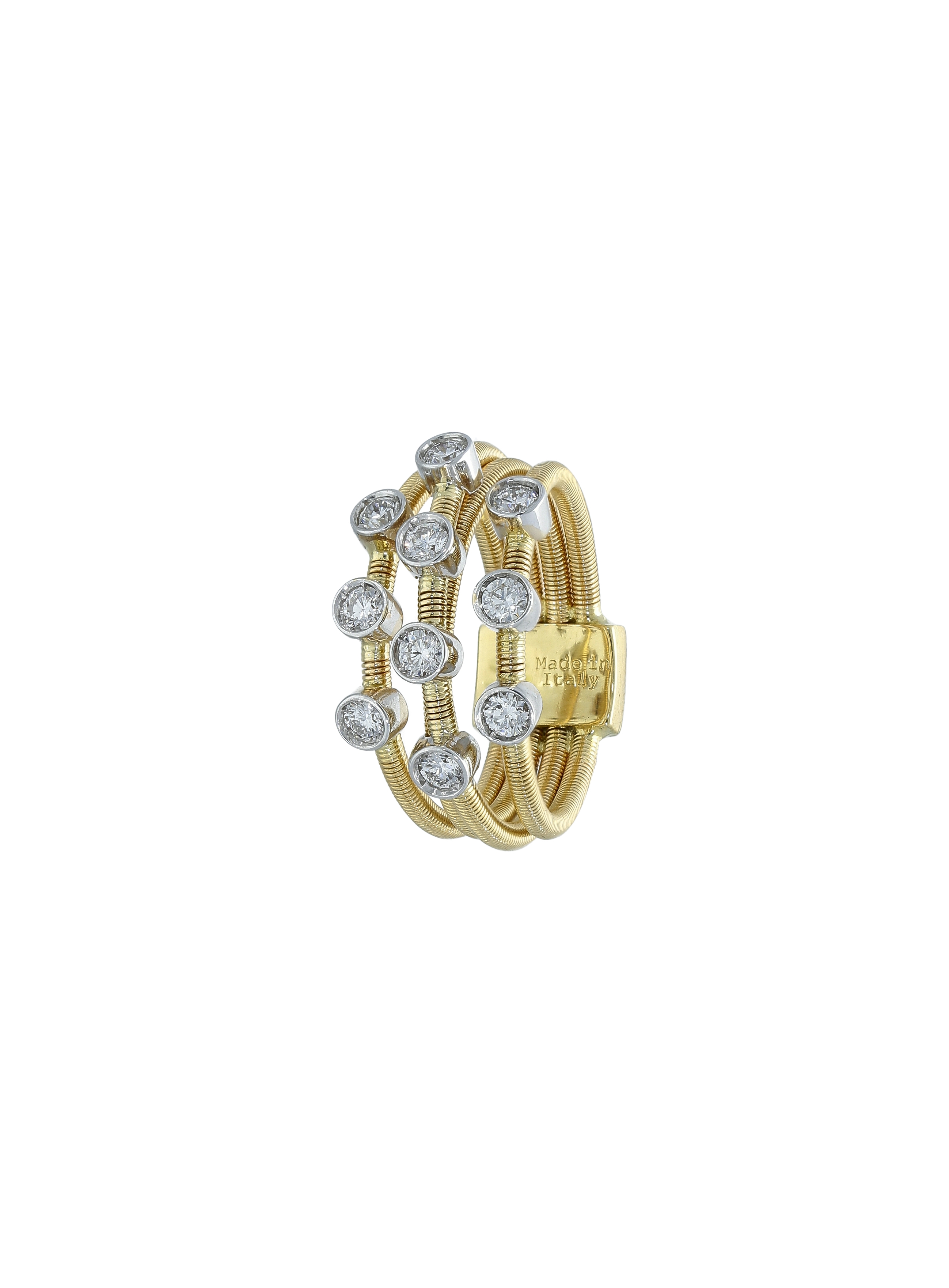 Stellar Strength: Unveiling the Passionate Love Ring - 18KT Gold with Brilliant Diamonds
